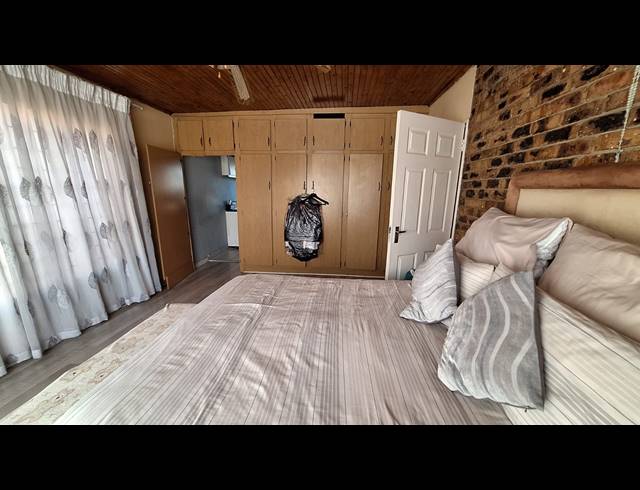 3 BEDROOM HOUSE FOR SALE IN WALDRIFT